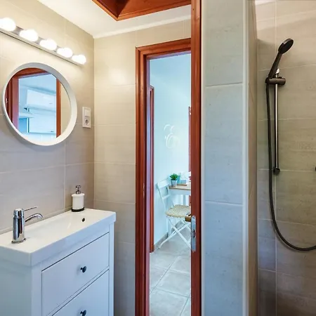 Borarium Vendeghazak - Zen-go Haz Guest house Pazmand